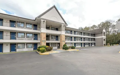 Studio 6 Columbus, GA – Columbus Airport