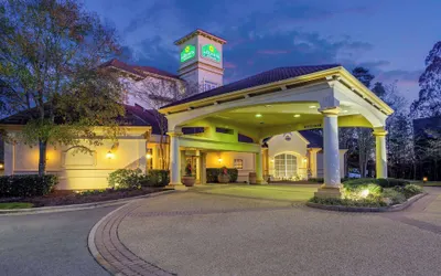 La Quinta Inn & Suites by Wyndham Raleigh Cary