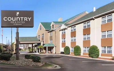 Country Inn & Suites by Radisson, Dalton, GA