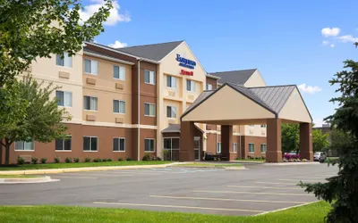 Fairfield Inn & Suites Lansing West