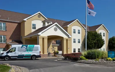 Homewood Suites by Hilton Kansas City-Airport