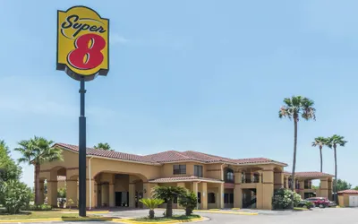 Super 8 by Wyndham Weslaco