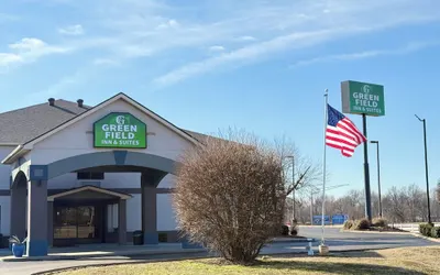 Greenfield Inn & Suites Owensboro, KY Airport