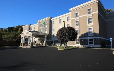 Holiday Inn Express Hotel & Suites Danbury - I-84, an IHG Hotel