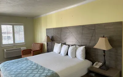The Inn at Baechtel Creek