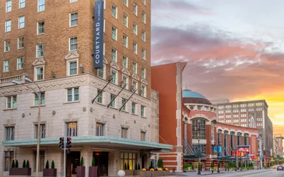 Courtyard by Marriott St. Louis Downtown/Convention Center