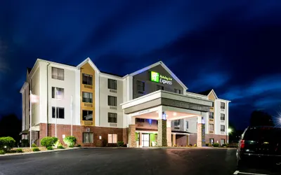 Holiday Inn Express Hillsville, an IHG Hotel