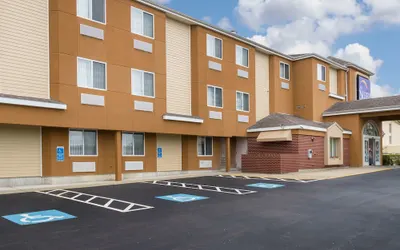 Sleep Inn & Suites Niantic