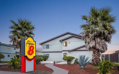Super 8 by Wyndham Arcata