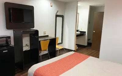 Relax Inn
