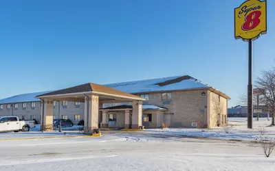 Super 8 by Wyndham Kokomo