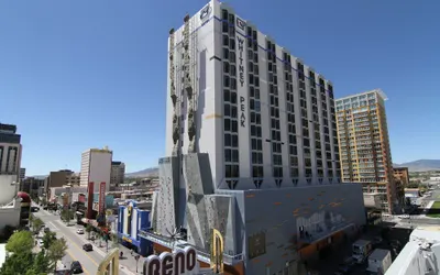 Whitney Peak Hotel Reno, Tapestry Collection by Hilton