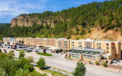 DoubleTree by Hilton Deadwood at Cadillac Jack's