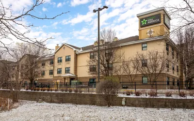 Extended Stay America Suites Chicago Schaumburg I90