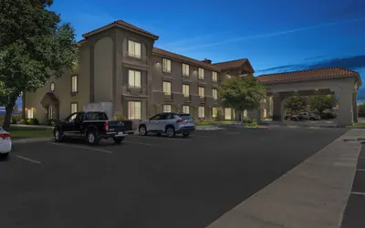 Comfort Inn & Suites Lancaster Antelope Valley