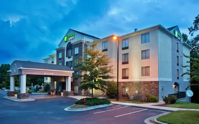 Holiday Inn Express Apex - Raleigh, an IHG Hotel