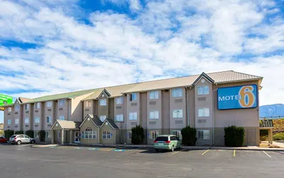 Motel 6 Bernalillo, NM