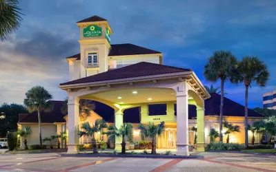 La Quinta Inn & Suites by Wyndham Jacksonville Butler Blvd