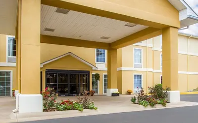 Comfort Inn Poplar Bluff North