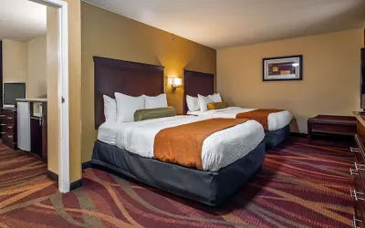 Best Western Fort Wayne Inn & Suites North