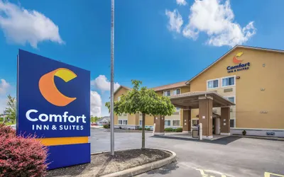 Comfort Inn & Suites Fairborn near Wright Patterson AFB