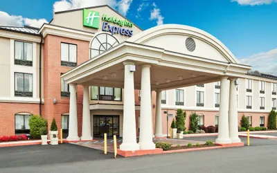 Holiday Inn Express Hotel & Suites Quakertown, an IHG Hotel