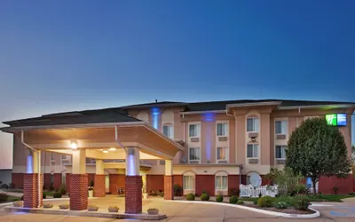 Holiday Inn Express Boonville by IHG