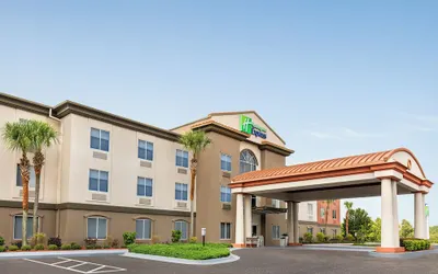 Holiday Inn Express Hotel & Suites LIVE OAK, an IHG Hotel