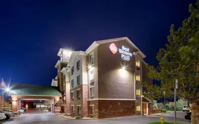 Best Western Plus Gateway Inn & Suites