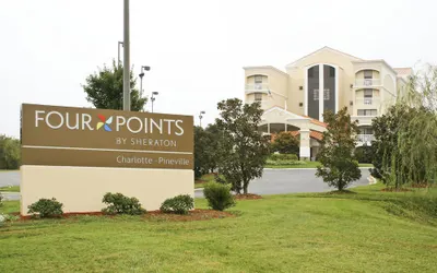 Four Points by Sheraton Charlotte - Pineville