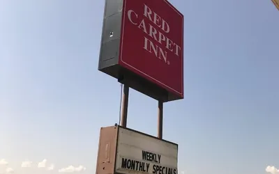 Red Carpet Inn