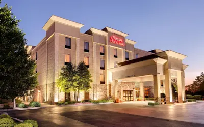 Hampton Inn & Suites Addison