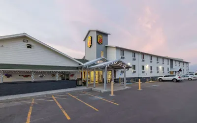 Super 8 by Wyndham Belgrade/Bozeman Airport