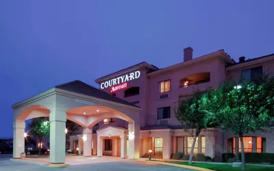 Courtyard by Marriott Salinas Monterey