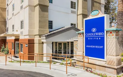 Candlewood Suites Anaheim - Resort Area, an IHG Hotel