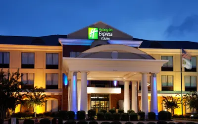 Holiday Inn Express Hotel & Suites Tupelo, an IHG Hotel