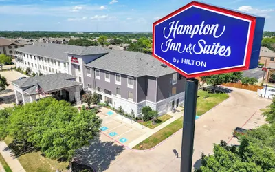 Hampton Inn & Suites Denton