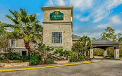 La Quinta Inn & Suites by Wyndham Kingwood Houston IAH Airpt