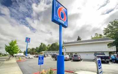 Motel 6 Seattle, WA - Airport