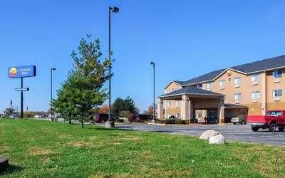 Comfort Inn & Suites North Greenfield