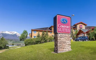 Comfort Suites Summit County