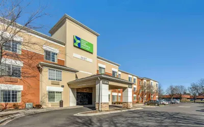 Extended Stay America Select Suites Chicago Naperville East