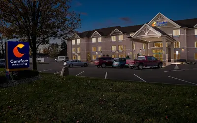 Comfort Inn and Suites Taylor