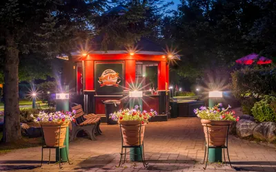 Sun & Ski Inn And Suites