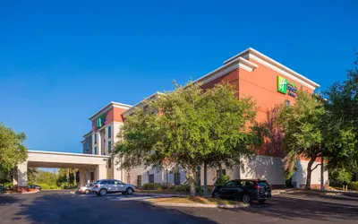 Holiday Inn Express Hotel & Suites Tampa-Anderson Rd/Veteran, an IHG Hotel