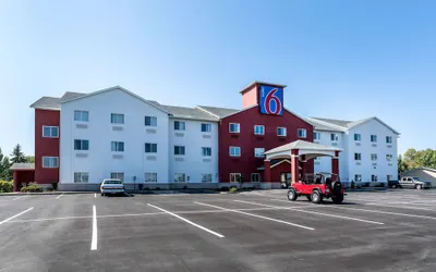 Motel 6 Indianapolis, IN - Southport