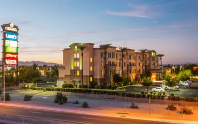 Holiday Inn & Suites Goodyear - West Phoenix Area, an IHG hotel