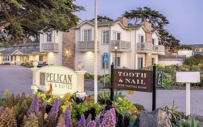 Pelican Inn & Suites