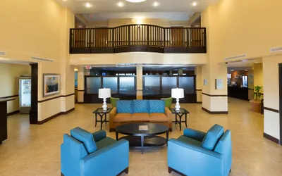 Holiday Inn Express & Suites Jacksonville Airport, an IHG Hotel