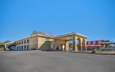 Red Roof Inn Canton, TX